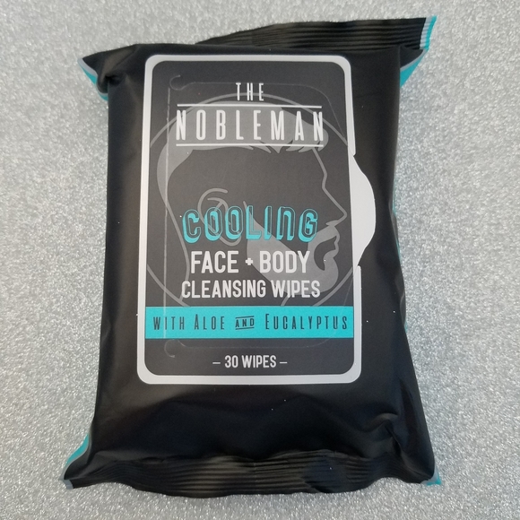 Men's Face & Body Cleansing Wipes - Picture 2 of 7